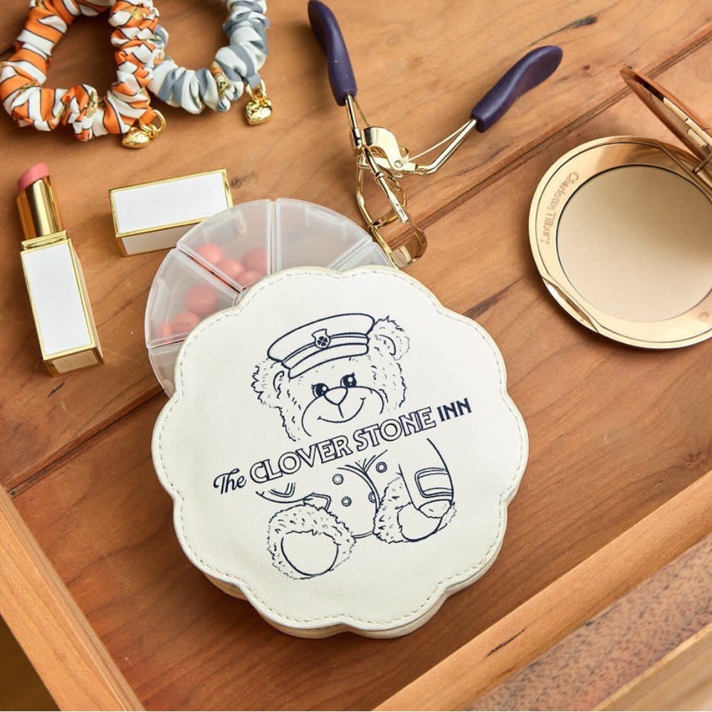 New stoney clover lane pill case